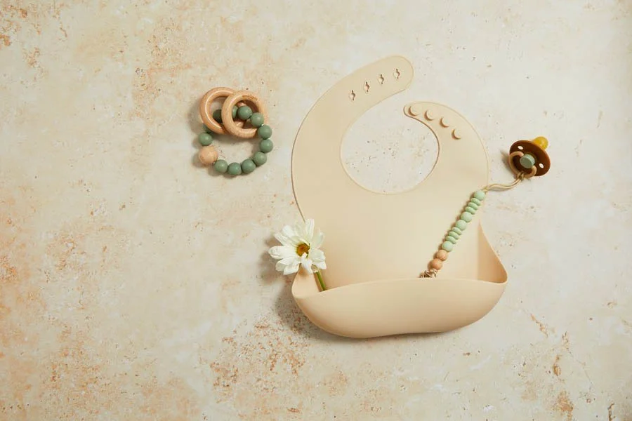 Baby bib and utensils set